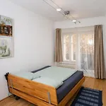Grosses Urbanes Design-apartment Mit 2 Balkonen * グラーツ