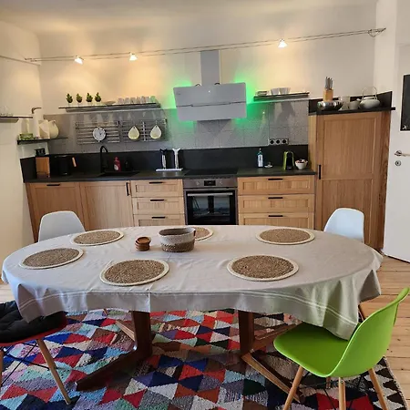 Apartment Spacious Urban Flat L Keybox