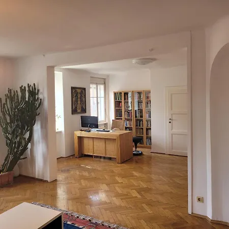 Spacious Urban L Self Checkin Appartement