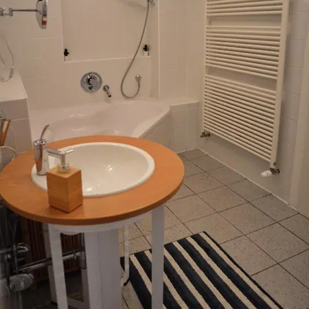 Spacious Urban Home L Self Checkin Appartement