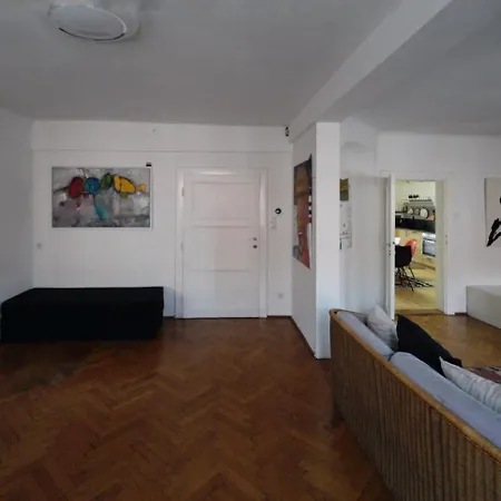 Spacious Urban L Self Checkin Graz
