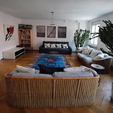 Urban Flat L Self Checkin *