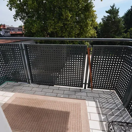 Spacious Urban Home L Self Checkin * Graz